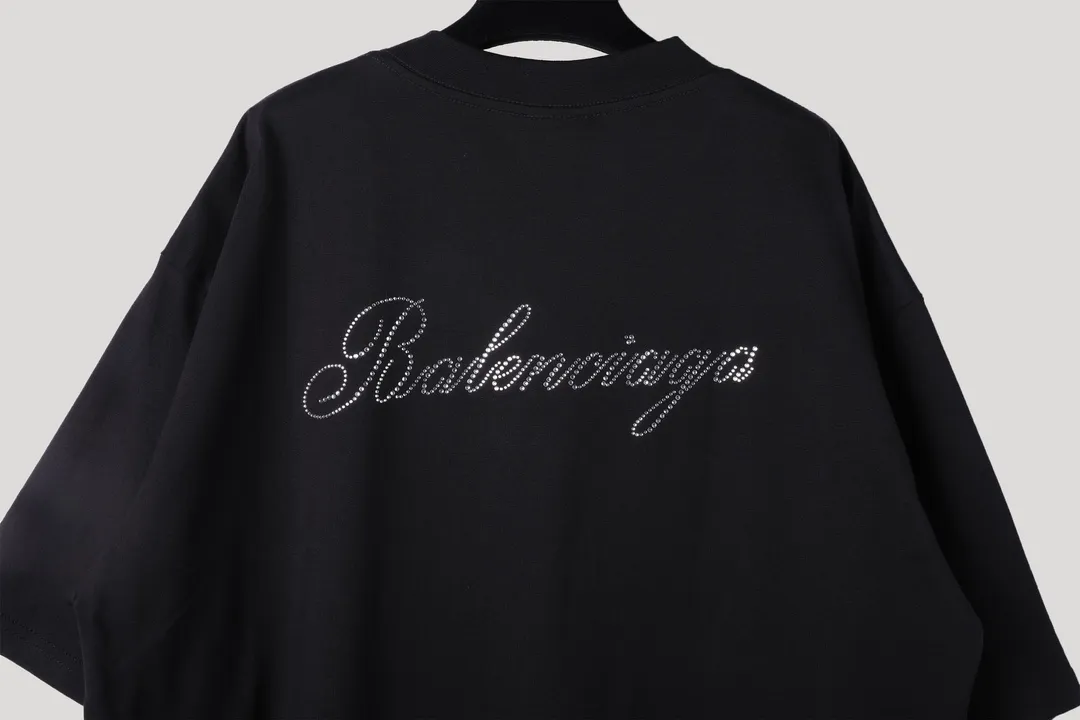 𝐁a𝐋en𝐂i𝐆a ：𝐁A𝐋EN𝐂IA𝐆A/ ： T ： 32 -240 # # Authentic logo 24ss Same Style 24ss New Arrival ❗️❗️❗️ Size：xs s m l